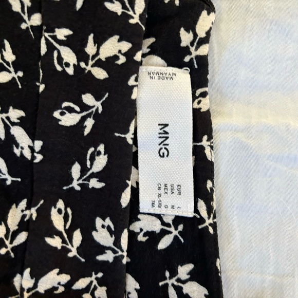 Mini skirt - Picture 4 of 4